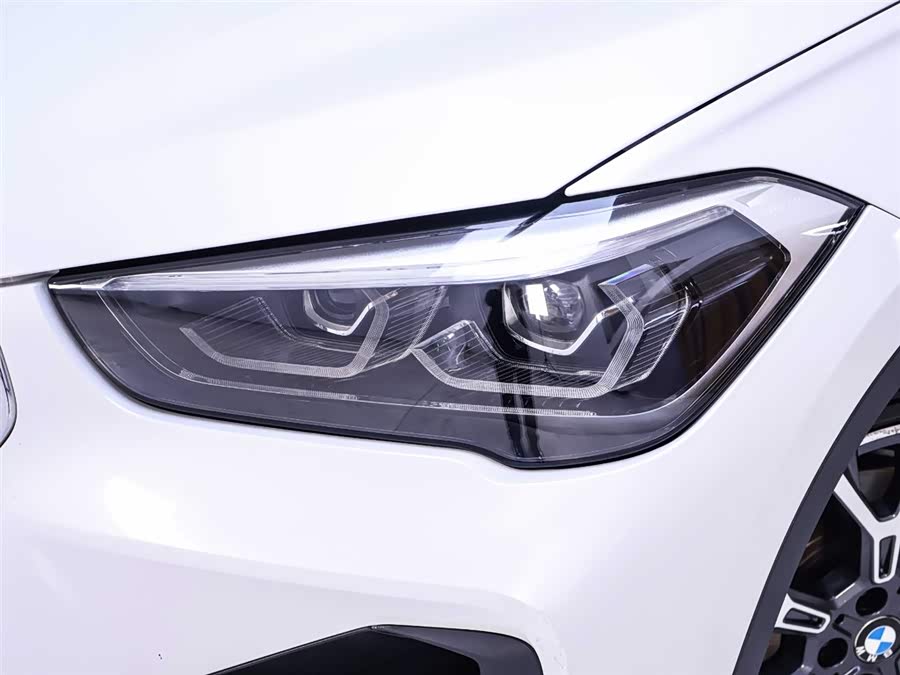 Used BMW X1 2022 2.0L AT
