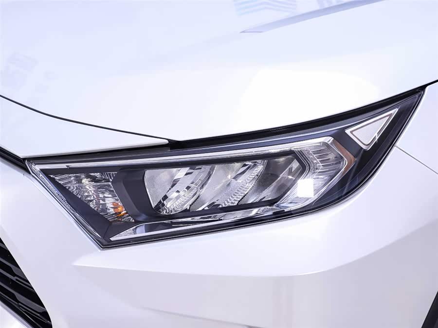 Used Toyota RAV4 2021 2.0L CVT