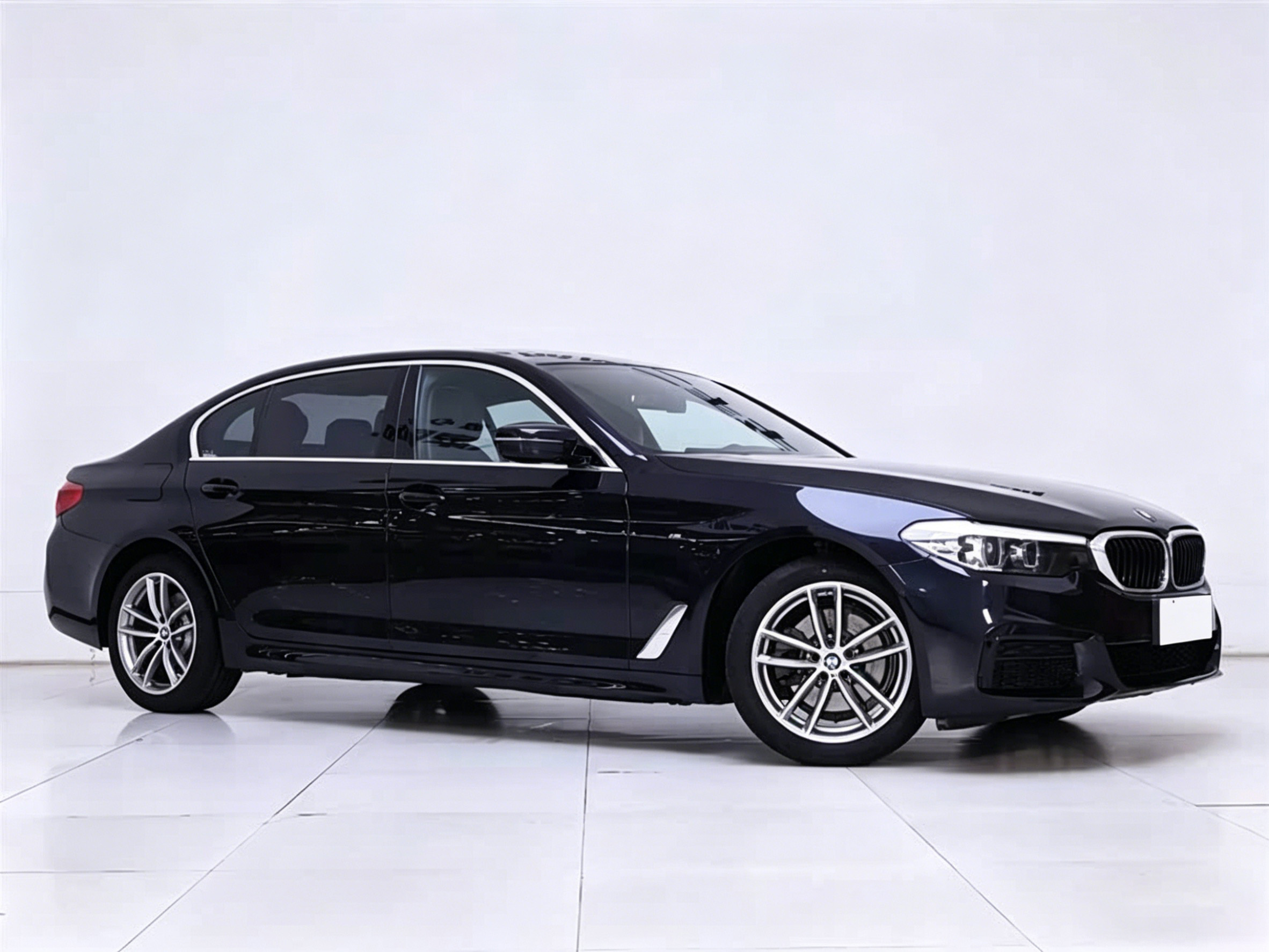 Used BMW THE5 2019 2.0L AT