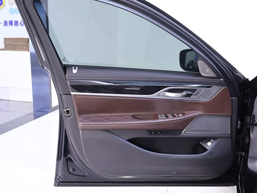 Used BMW THE7 2019 3.0L AT