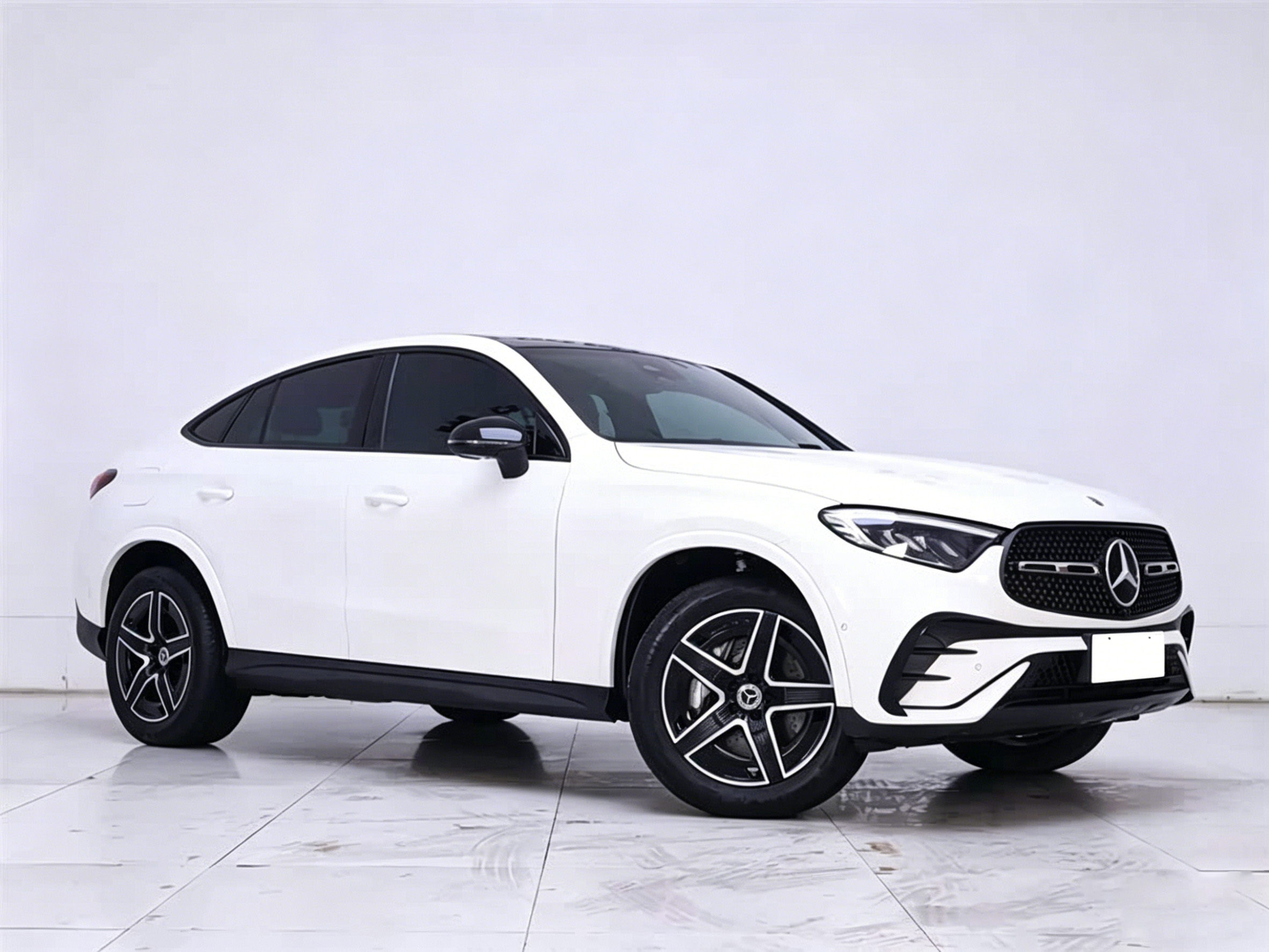 Used Mercedes-Benz GLC 2024 2.0L AT