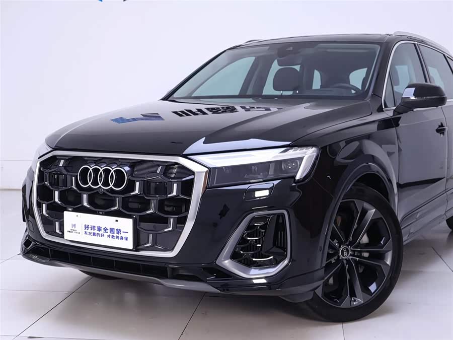Used Audi Q7 2024 3.0L AT