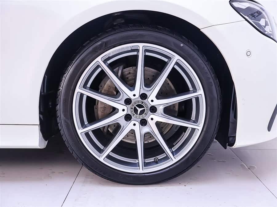 Used Mercedes-Benz E-Class 2022 2.0L AT