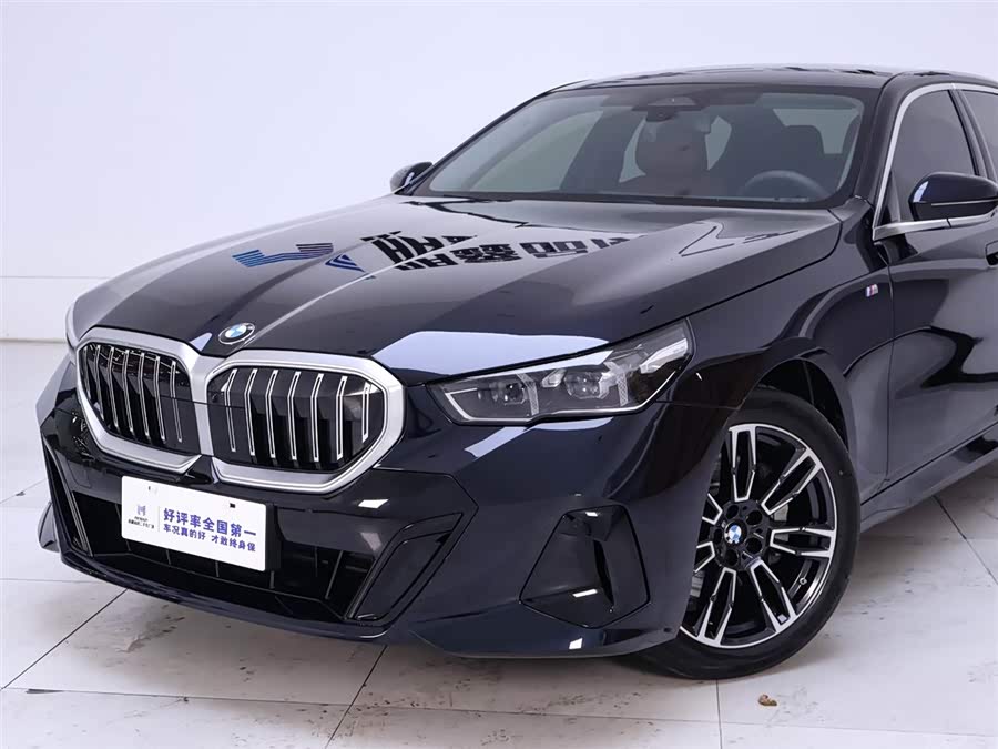 Used BMW THE5 2024 2.0L AT