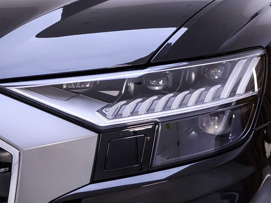 Used Audi Q8 2021 3.0L AT