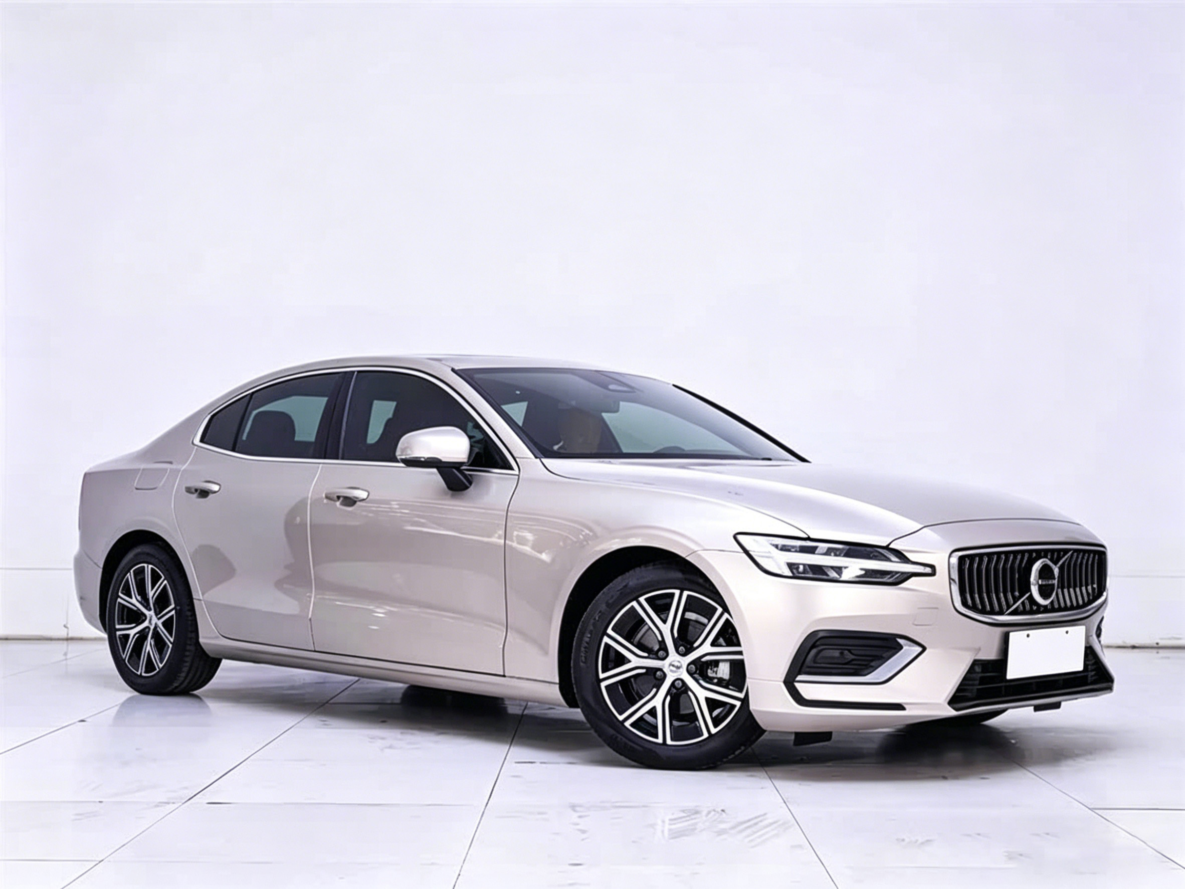 Used Volvo S60 2022 2.0L DCT