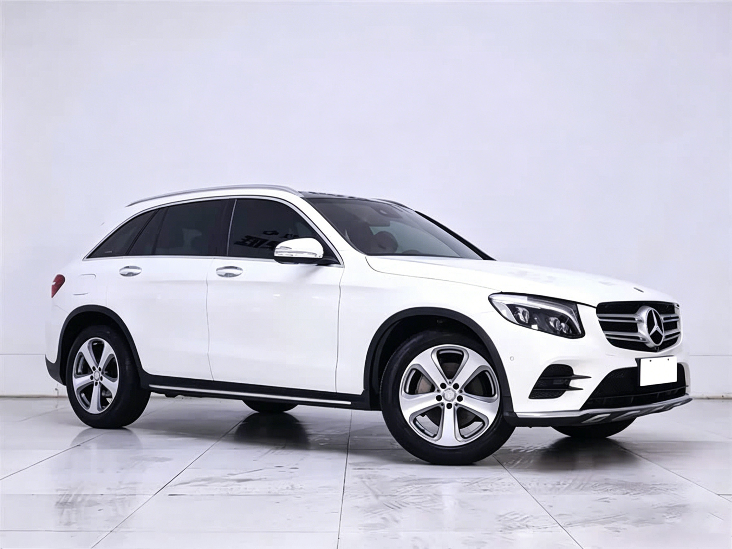 Used Mercedes-Benz GLC 2016 2.0L AT
