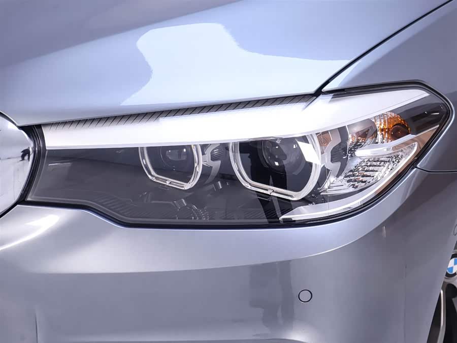 Used BMW THE5 2017 2.0L AT