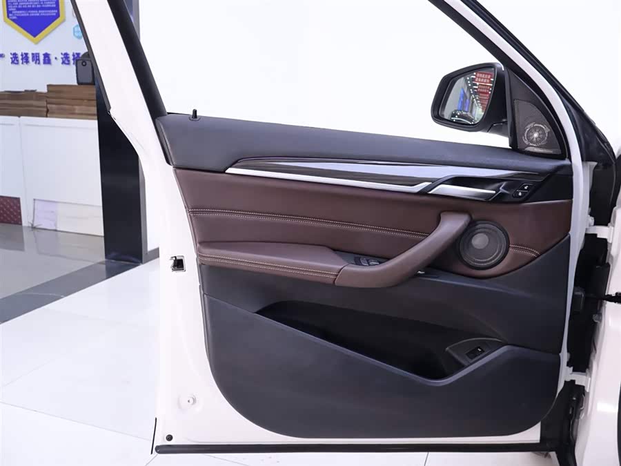 Used BMW X1 2022 2.0L AT
