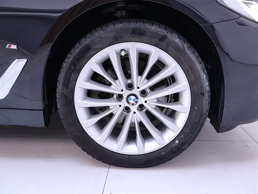 Used BMW THE5 2021 2.0L AT