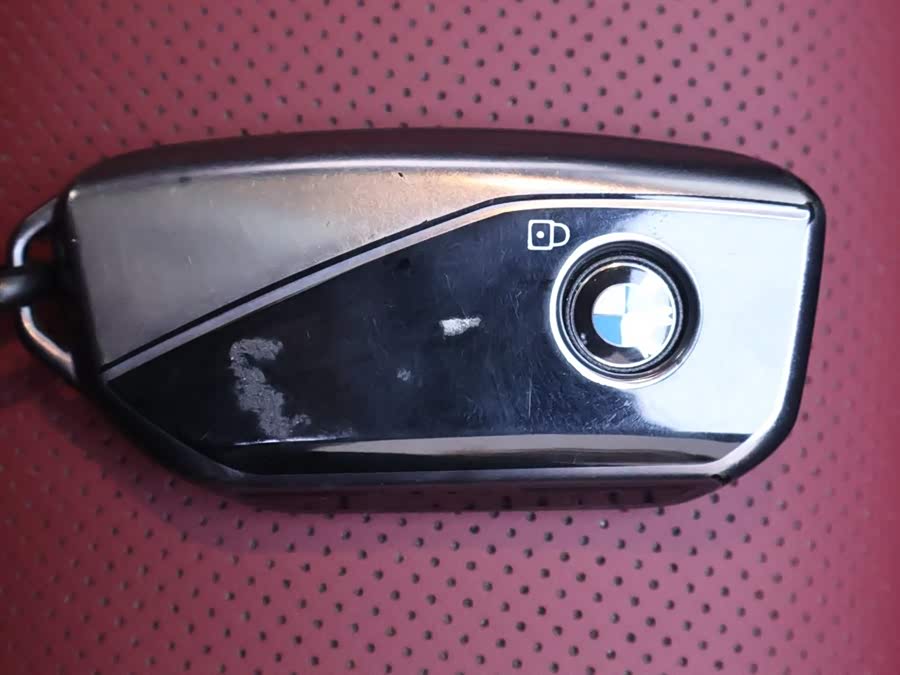 Used BMW THE5 2024 2.0L AT