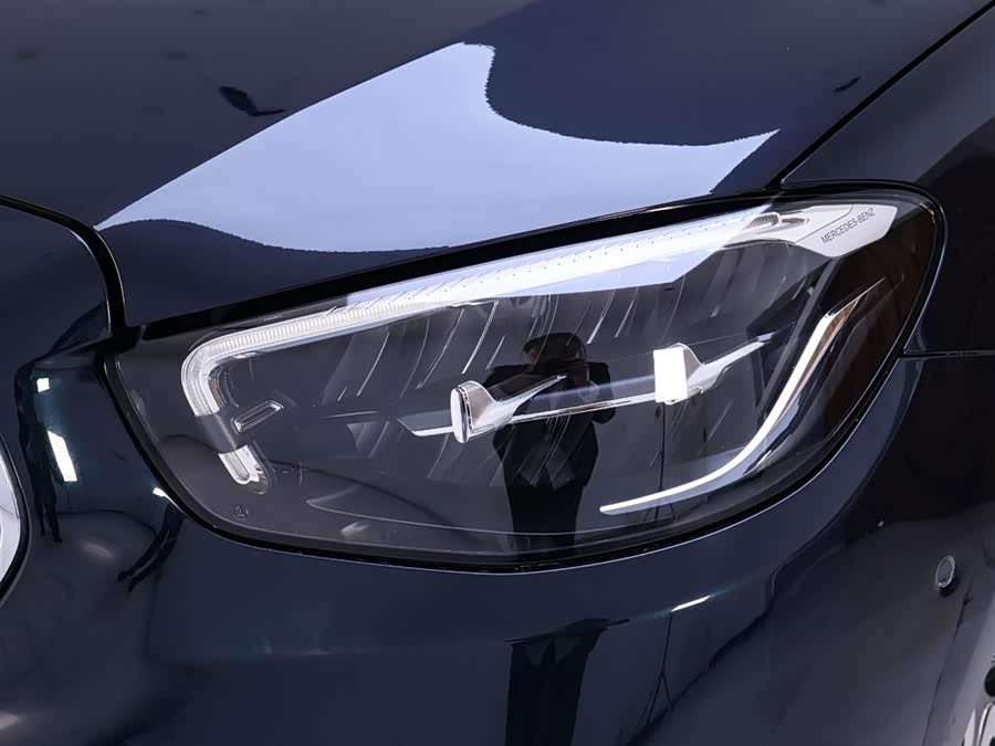 Used Mercedes-Benz E-Class 2020 2.0L AT