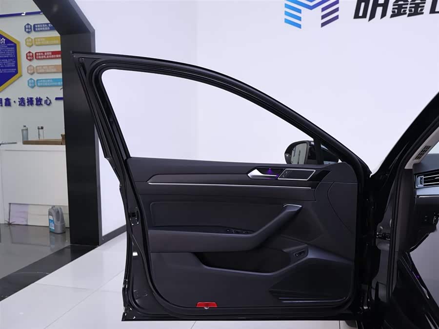 Used Volkswagen Magotan 2019 2.0L DCT