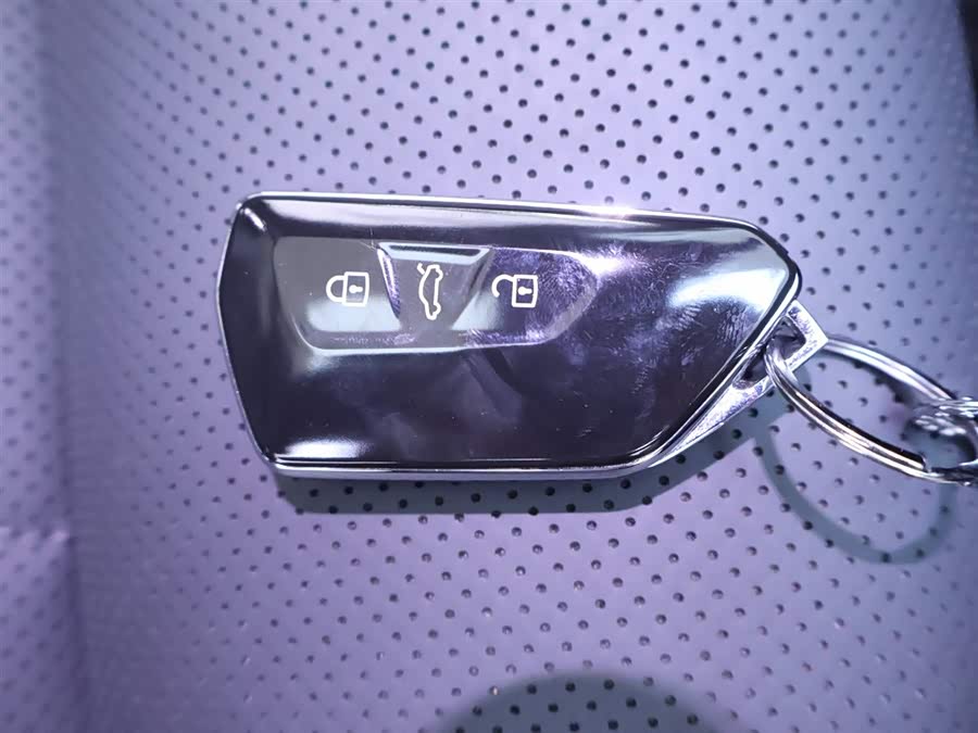 Used Volkswagen Tiguan L 2024 2.0L DCT