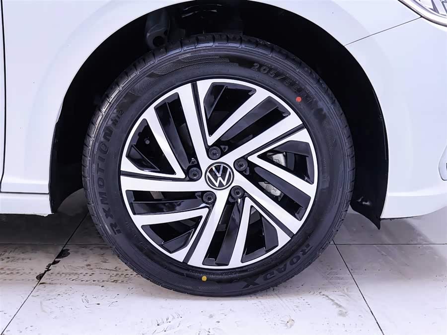 Used Volkswagen Lavida 2023 1.5L AT
