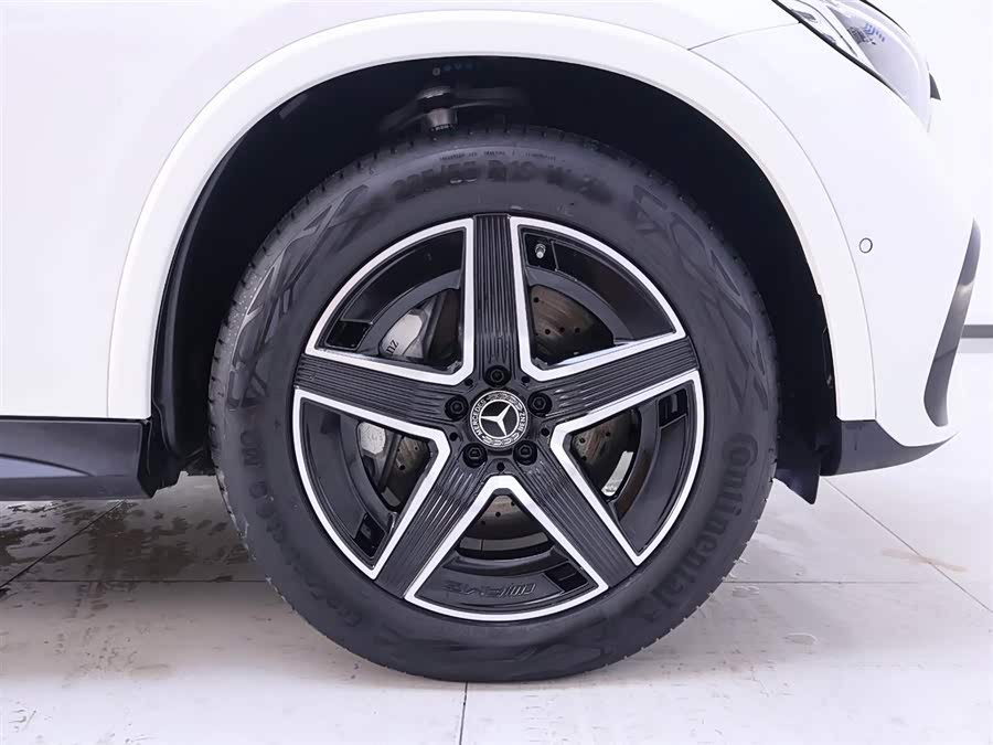 Used Mercedes-Benz GLC 2024 2.0L AT