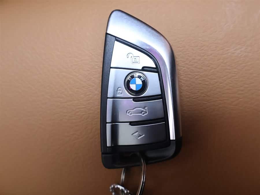 Used BMW THE6 GT 2021 2.0L AT