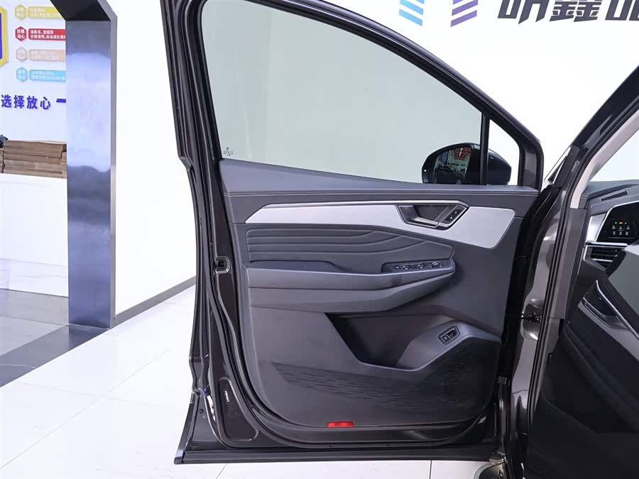 Used Volkswagen Talagon 2022 2.0L DCT