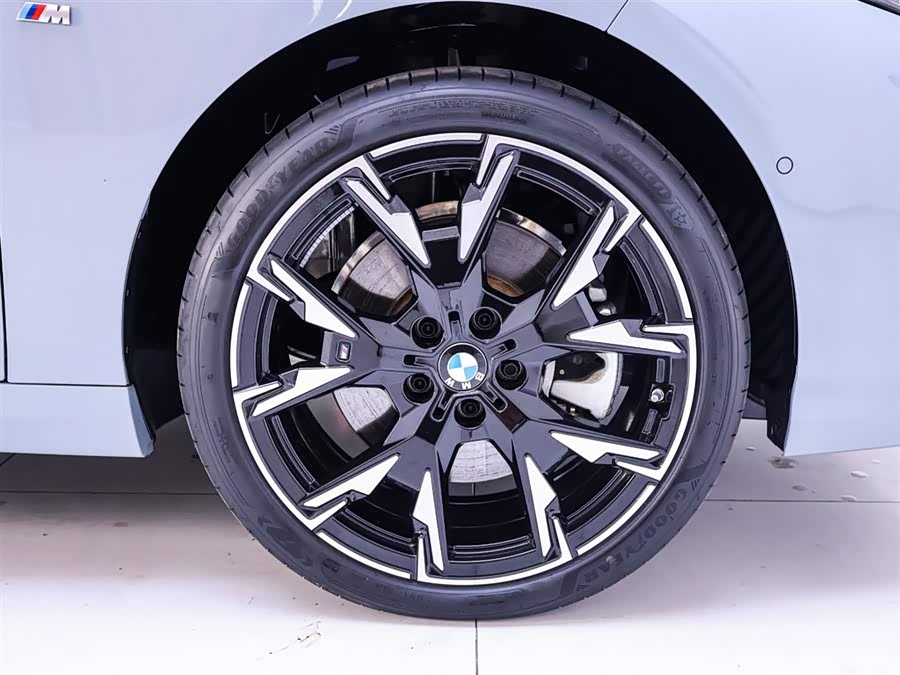 Used BMW THE2 2025 2.0L DCT