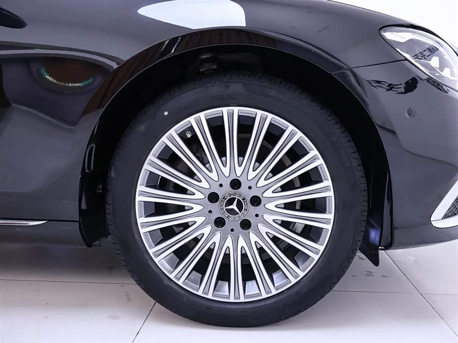 Used Mercedes-Benz E-Class 2022 2.0L AT