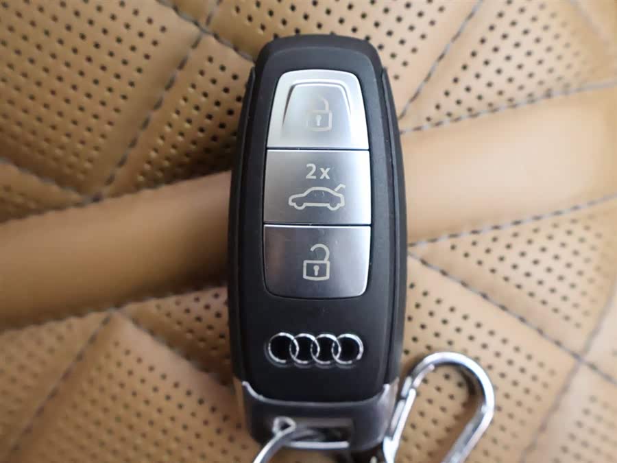 Used Audi Q6 2022 2.0L DCT