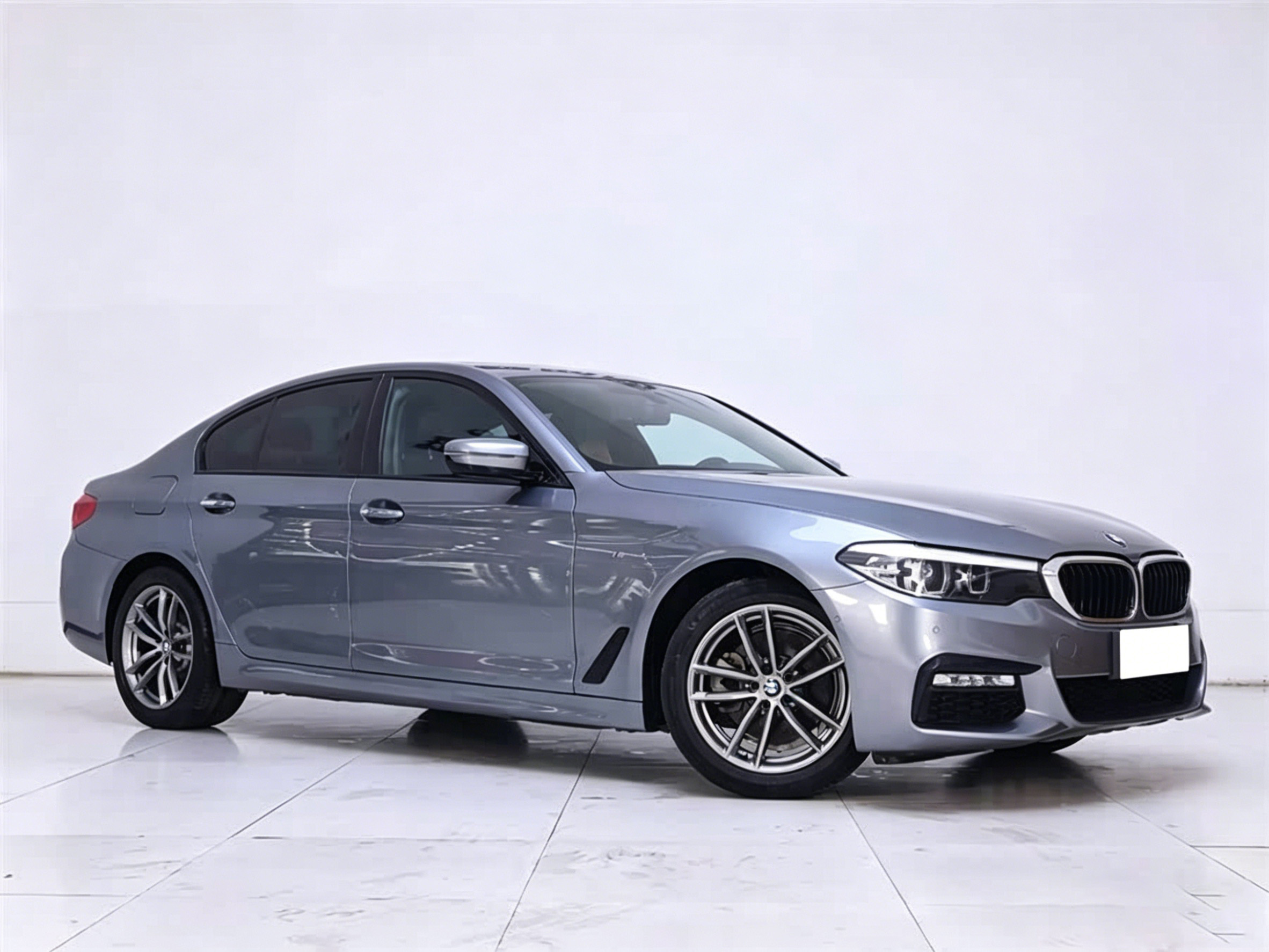 Used BMW THE5 2017 2.0L AT