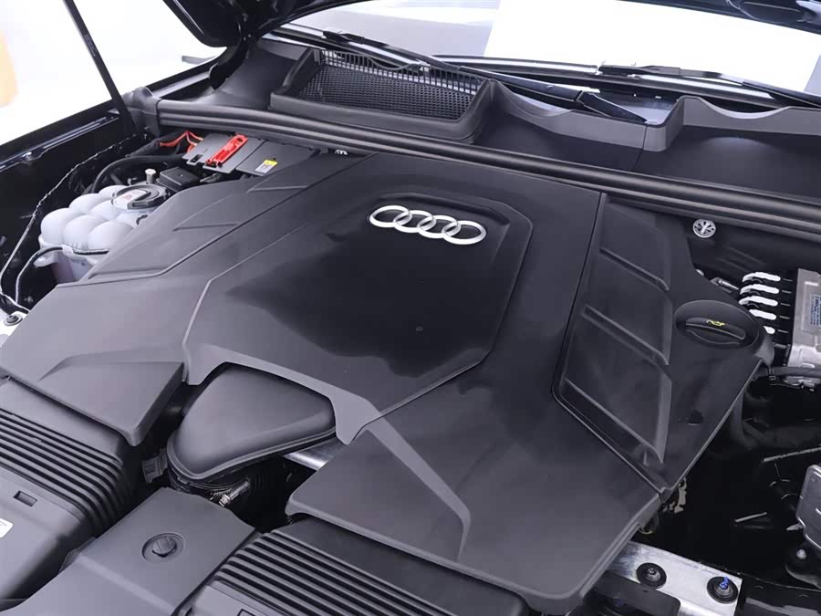 Used Audi Q7 2024 3.0L AT
