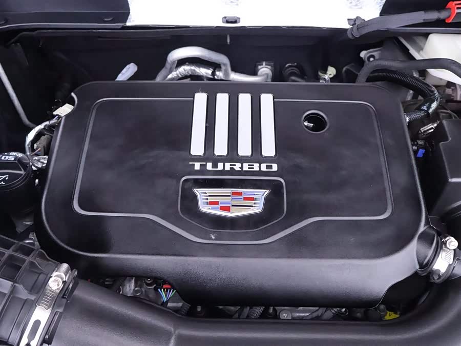 Used Cadillac XT6 2021 2.0L AT