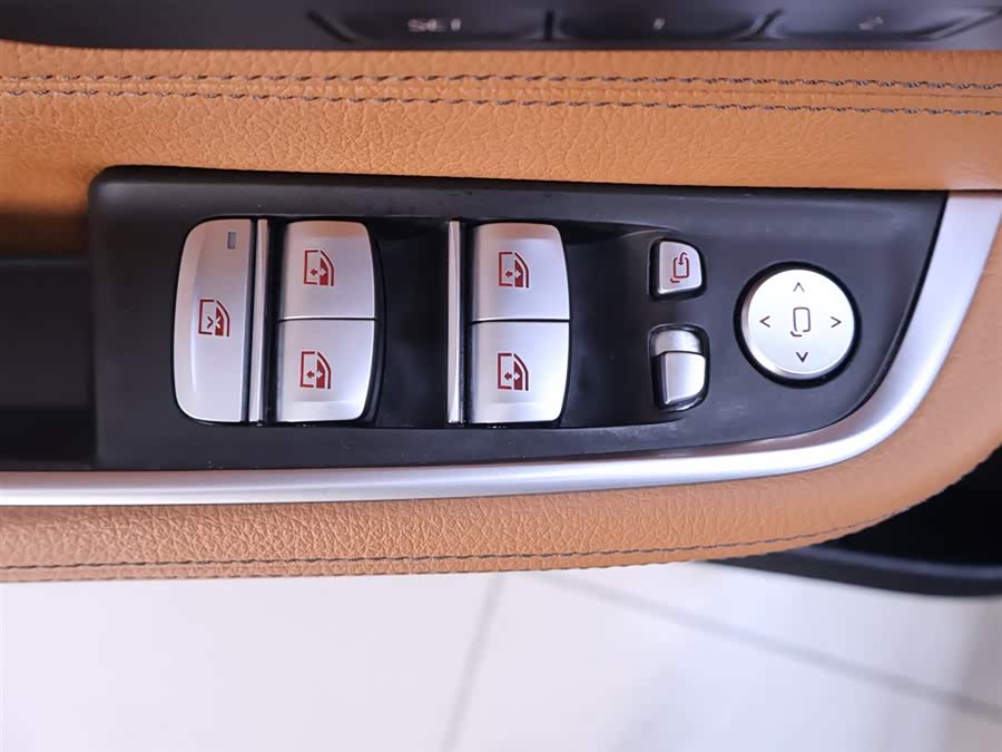 Used BMW THE6 GT 2021 2.0L AT