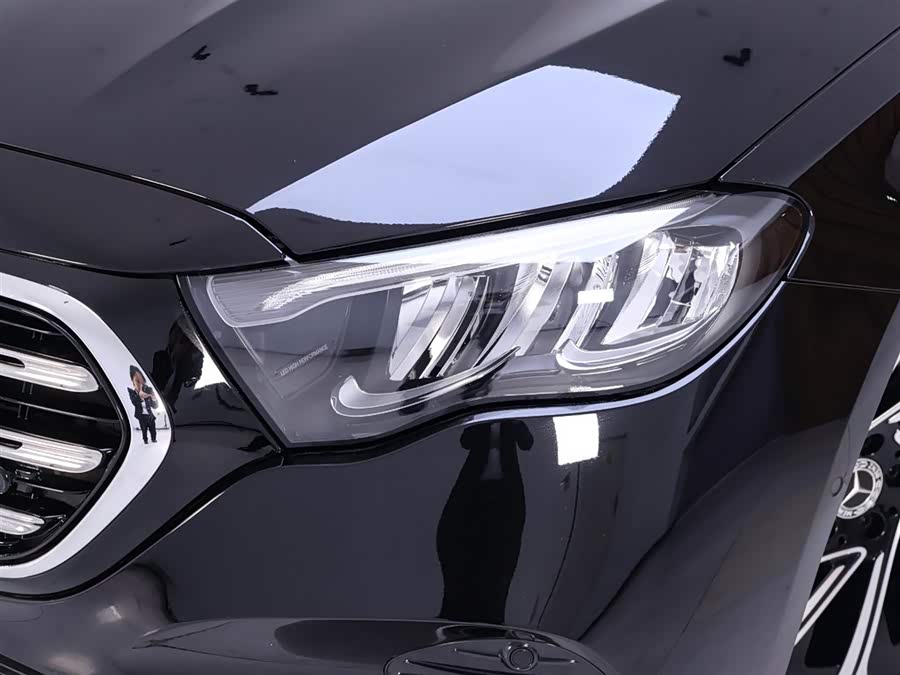 Used Mercedes-Benz E-Class 2023 2.0L AT