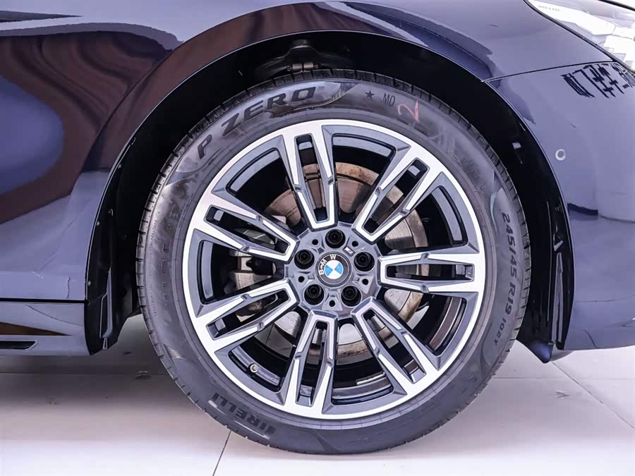 Used BMW THE5 2024 2.0L AT