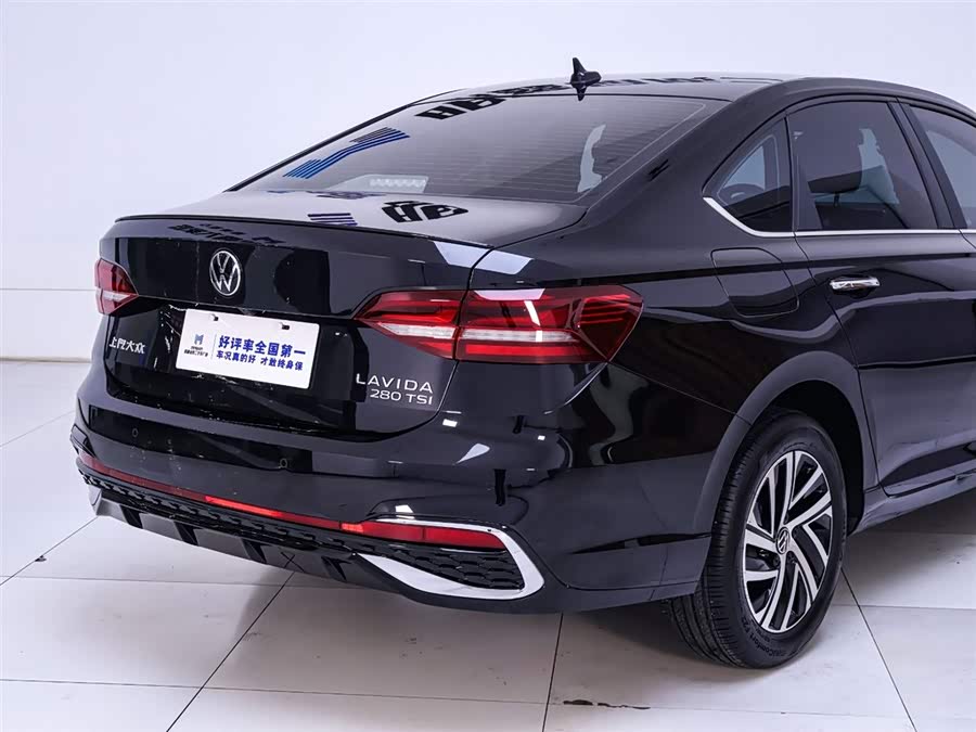 Used Volkswagen Lavida 2022 1.4L DCT