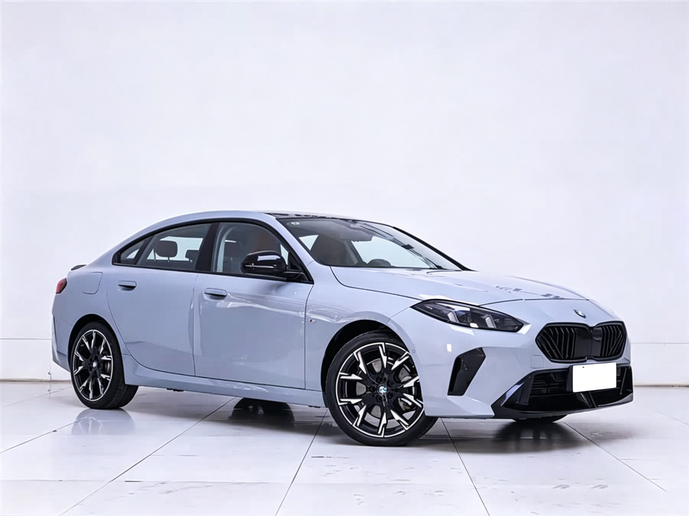 Used BMW THE2 2025 2.0L DCT