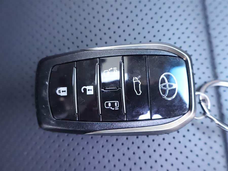 Used Toyota Vellfire 2019 2.5L CVT