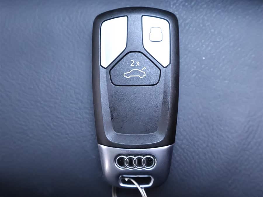 Used Audi Q5L 2019 2.0L DCT