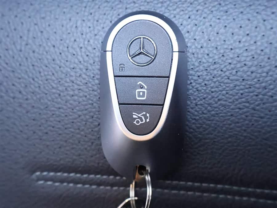 Used Mercedes-Benz C-Class 2023 1.5L AT