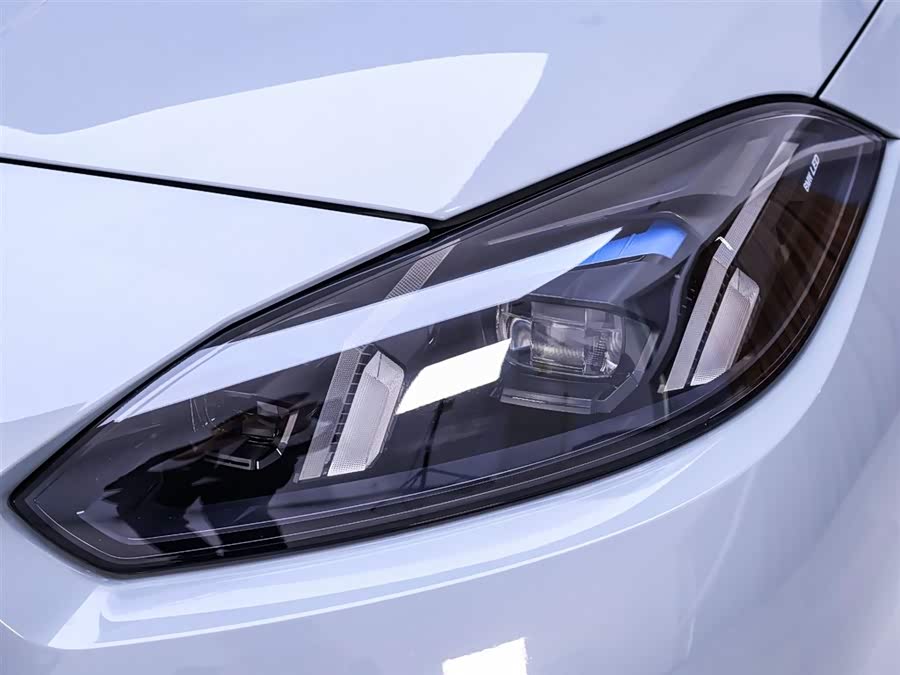 Used BMW THE2 2025 2.0L DCT