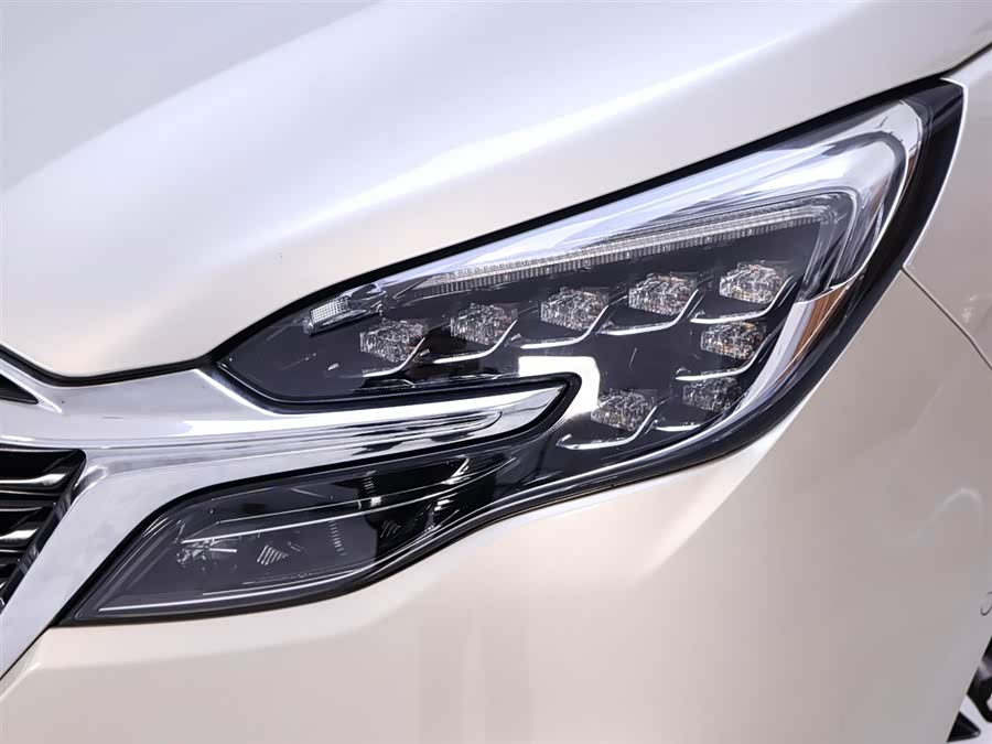 Used Buick GL8 2021 2.0L AT