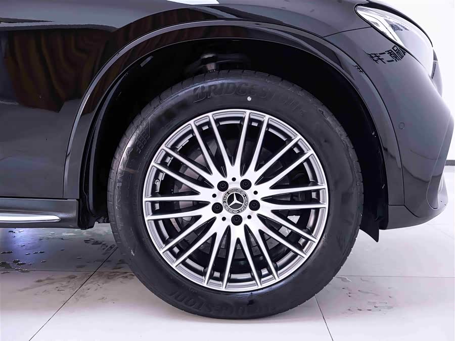 Used Mercedes-Benz GLC 2024 2.0L AT