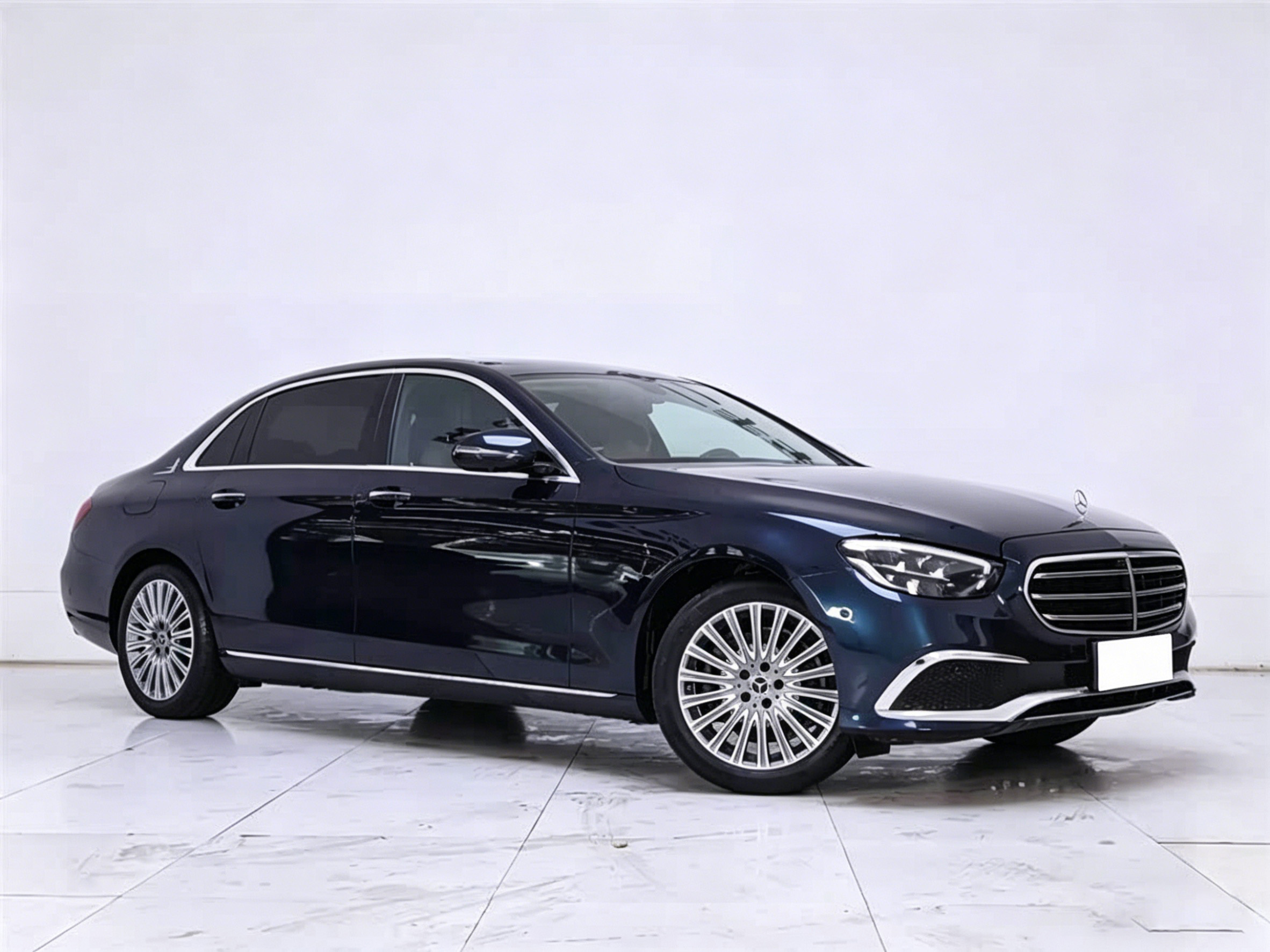 Used Mercedes-Benz E-Class 2020 2.0L AT