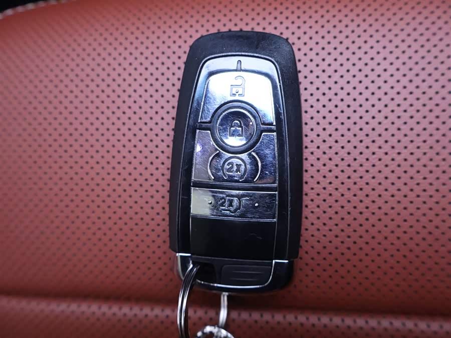 Used lincolnn autilus 2023 2.0l cvt
