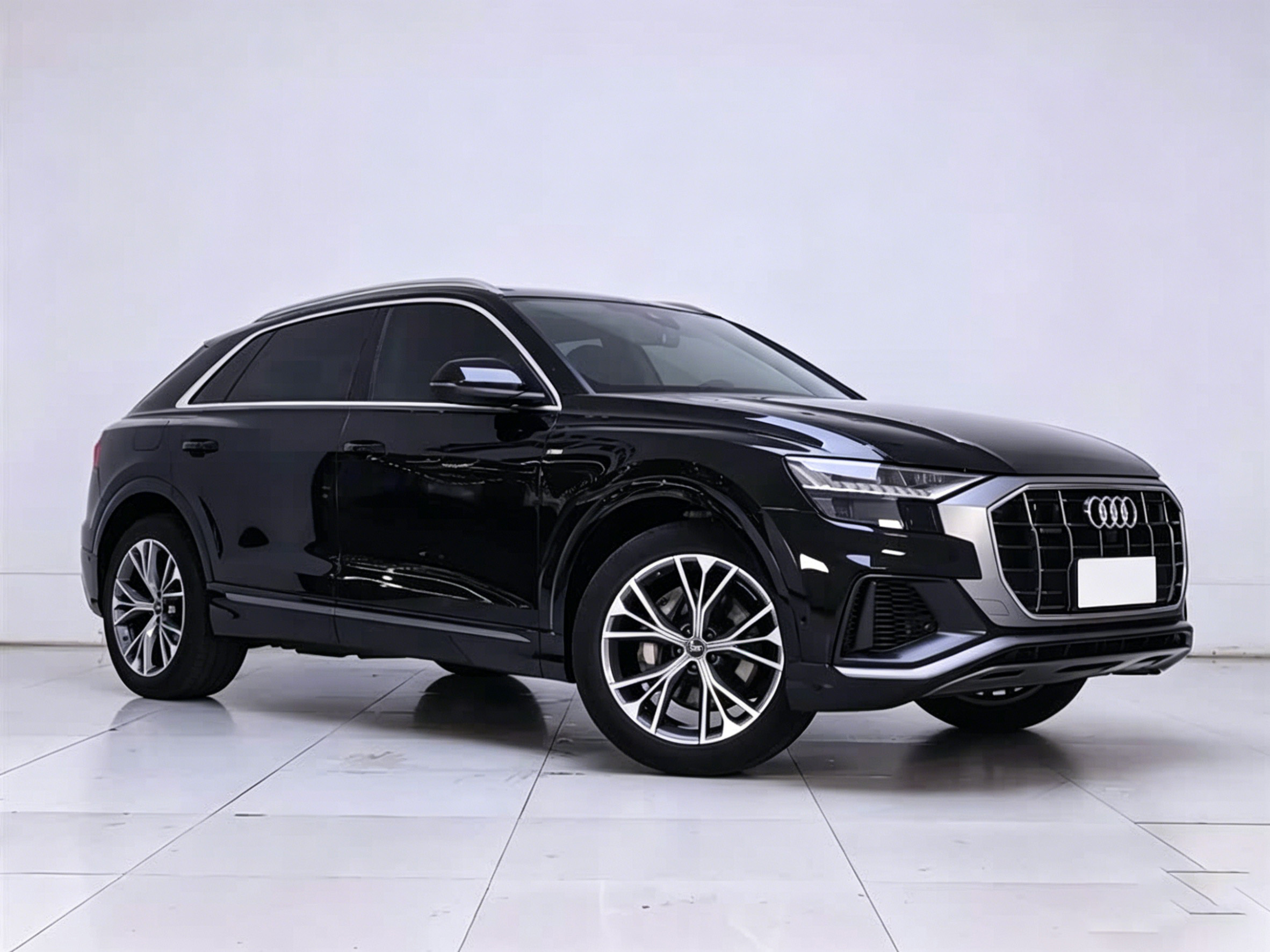 Used Audi Q8 2023 3.0L AT