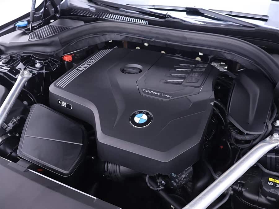 Used BMW THE6 GT 2021 2.0L AT