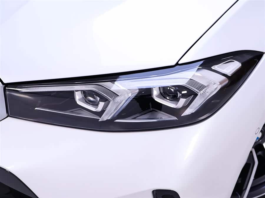 Used BMW THE3 2023 2.0L AT