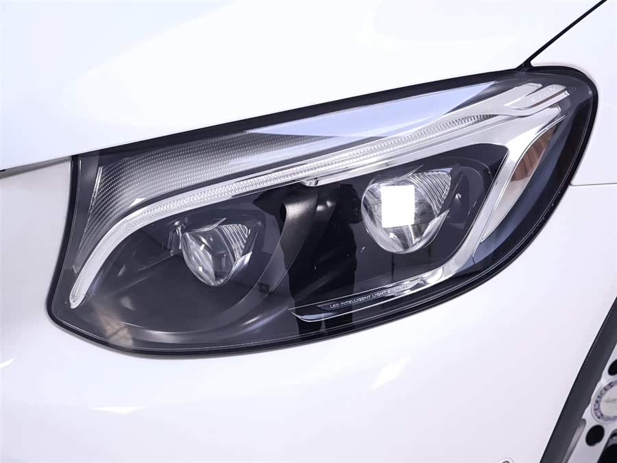 Used Mercedes-Benz GLC 2016 2.0L AT