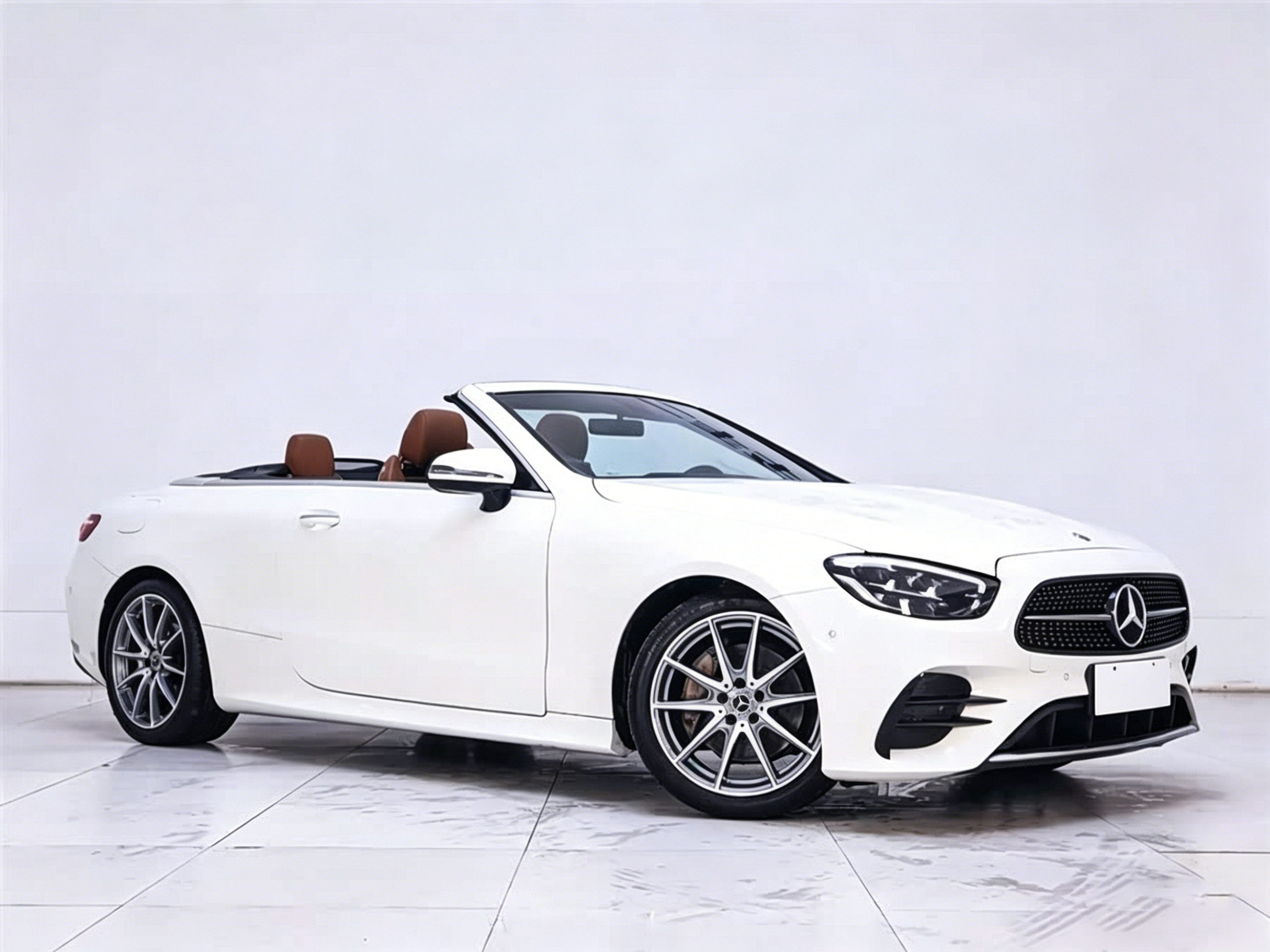 Used Mercedes-Benz E-Class 2022 2.0L AT