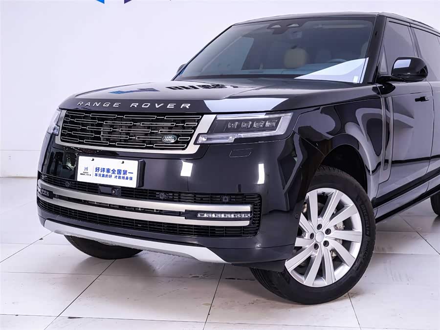 Used Land Rover Range Rover 2024 3.0L AT