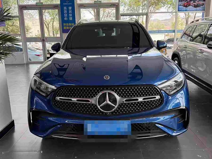Used Mercedes-Benz GLC 2023 2.0L AT
