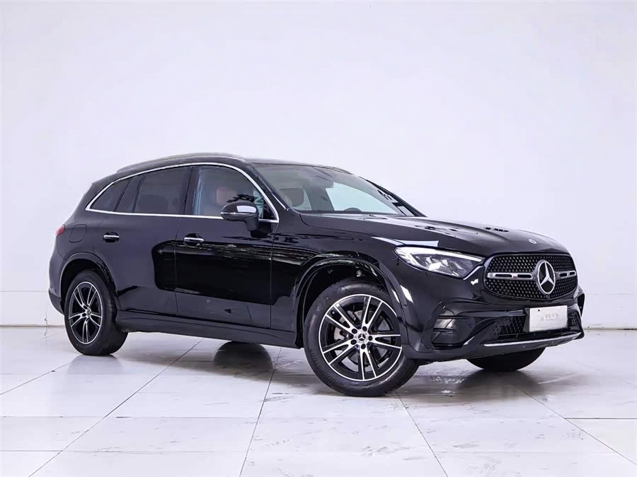Used Mercedes-Benz GLC 2025 2.0L AT