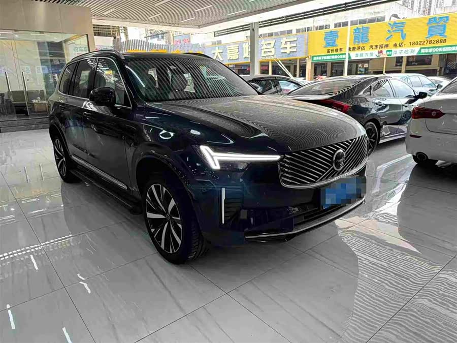 Used Volvo XC90 2025 2.0L AT